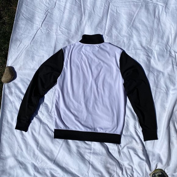 Small black and white guess track jacket - Picture 4 of 5